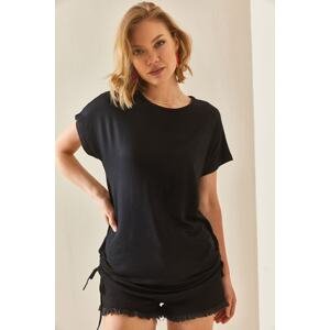 XHAN Black Flowy Blouse with Shirries
