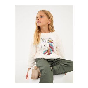 LC Waikiki Crew Neck Sequin Embroidered Plush Girls' Sweatshirt