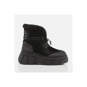 Hotiç Women's Black Flat Boots