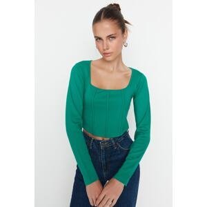 Trendyol Emerald Green Piping Detailed Square Neck Fitted Crop Interlock Knitted Blouse