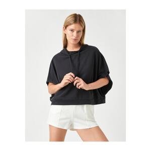 Koton Oversized Sweatshirt Womens with a Hoodie and Pocket.