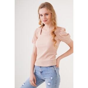 Bigdart 0409 Square Collar Knitted Blouse - Biscuit