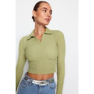 Trendyol Green Premium Textured Fabric Polo Neck Fitted Crop Knitted Blouse
