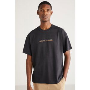 GRIMELANGE Alejandro Men's Oversize Fit Front Printed 100% Cotton Anthracite T-shir