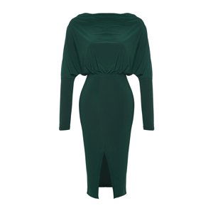 Trendyol Emerald Green Odetý golier A-Line / A-Line formálne midi strečové pletené šaty s rozparkom