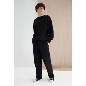 Trendyol Black Oversize/Wide-Fit Textured Label Detail Sweatpants