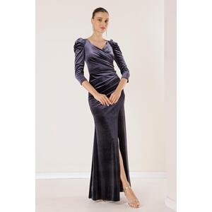 Autor: Saygı plisované rozparkové dlhé zamatové šaty