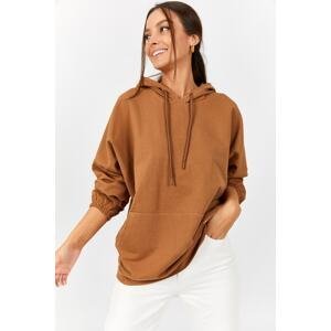 armonika Women's Mink Hooded Pocket Sweatshirt