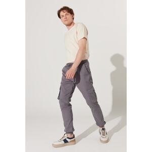 AC&Co / Altınyıldız Classics Men's Gray Elastic Waist And Legs, Slim Fit Slim Fit Slim Fit Cargo Pocket Cotton Flexible Trousers.