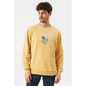 ALTINYILDIZ CLASSICS Men's Yellow Slim Fit Slim Fit Crew Neck Cotton Printed Sweatshirt with Pocket.