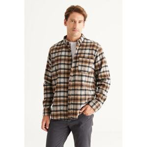 ALTINYILDIZ CLASSICS Men's Brown Ecru Comfort Fit Relaxed-Cut Buttoned Collar Checked Flannel Shirt.