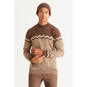 AC&Co / Altınyıldız Classics Men's Brown-beige Standard Fit Regular Cut Half Turtleneck Zigzag Pattern Knitwear Sweater.