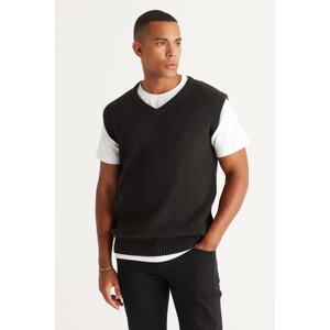 AC&Co / Altınyıldız Classics Men's Anthracite-Melange Standard Fit Normal Cut V Neck Knitwear Sweater.