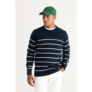 AC&Co / Altınyıldız Classics Men's Navy Blue-ecru Standard Fit Regular Cut Crew Neck Striped Knitwear Sweater.