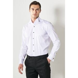 ALTINYILDIZ CLASSICS Men's White Anti-Iron Anti-Crinkle, Slim Fit Slim Fit 100% Cotton Shirt with Collar Collar.