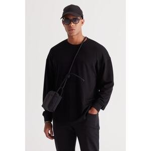 AC&Co / Altınyıldız Classics Men's Black Loose Fit Fleece 3 Thread Crew Neck Jacquard Sweatshirt