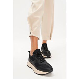 Yaya by Hotiç Black Pedestrian Women's Sneakers