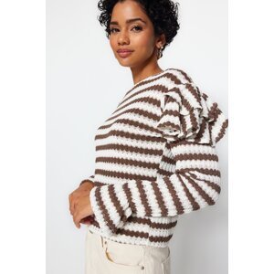 Trendyol hnedý volánik detailný pletený sveter