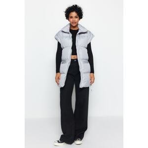 Trendyol Grey oversized detail ramien, vodoodpudivá nafukovacia vesta