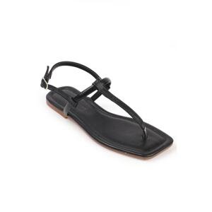Capone Outfitters Capone Blunt Toe Thin Strappy Metallic Black Women's Sandals