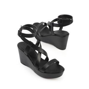 Capone Outfitters Capone Oval, Toe Women's Cross-Blade, Ankle Strap, Wedge Heels, Black Women's Sandals.