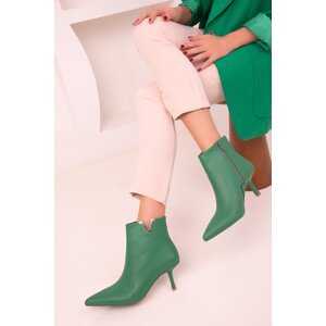 Soho Green Women's Boots & Booties 17499
