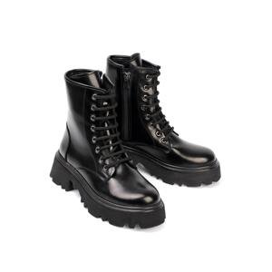 Capone Outfitters Round Toe Lace Up Trak Sole Women's Boots