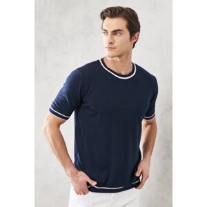 AC&Co / Altınyıldız Classics Men's Navy Blue Standard Fit Crew Neck 100% Cotton Knitwear T-Shirt.