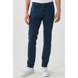 ALTINYILDIZ CLASSICS Men's Navy Blue 360 Degree Stretchy Slim Fit Slim Fit Cotton Comfort Trousers.