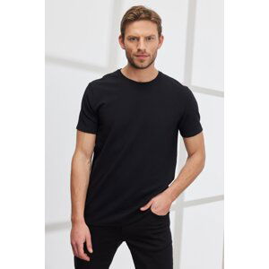 AC&Co / Altınyıldız Classics Men's Black Slim Fit Slim Fit Modal Crew Neck Soft Key Flexible Basic T-Shirt