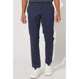 ALTINYILDIZ CLASSICS Men's Navy Blue Comfort Fit Comfortable Cut Cotton Diagonal Patterned Flexible Trousers.