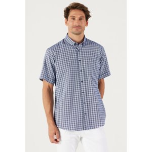 ALTINYILDIZ CLASSICS Men's Navy-White Comfort Fit Comfy Cut Buttoned Collar Check Short Sleeve Shirt.