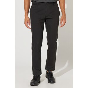 ALTINYILDIZ CLASSICS Men's Black Comfort Fit Comfortable Cut, Cotton Diagonal Patterned Flexible Trousers.