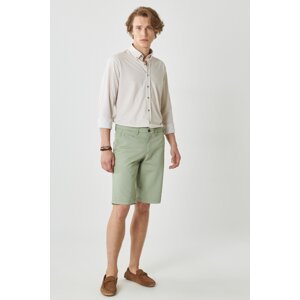 AC&Co / Altınyıldız Classics Men's Green Slim Fit Slim Fit Dobby 100% Cotton Casual Chino Shorts
