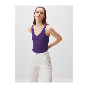 Jimmy Key Purple Slim-Fit V-Neck Sleeveless Knitted Singlet.