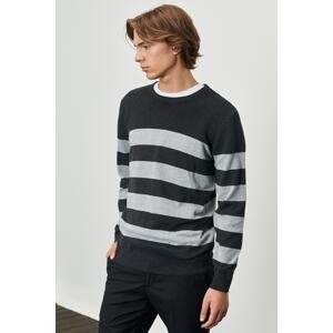 AC&Co / Altınyıldız Classics Men's Anthracite-gray Standard Fit Regular Cut Crew Neck Patterned Knitwear Sweater