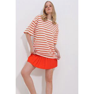 Trend Alaçatı Stili Women's Orange Crew Neck Ribbed Striped 2 Thread Unisex T-Shirt