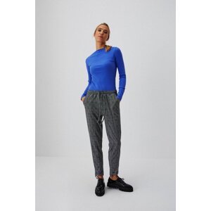 Knitted trousers with ties