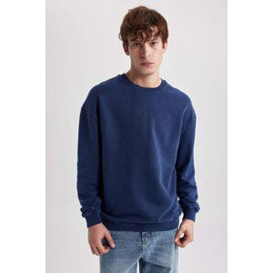 DEFACTO Comfort Fit Long Sleeve Sweatshirt