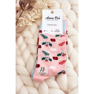 Men's mismatched socks, strawberry pink