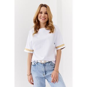 Basic white cotton blouse