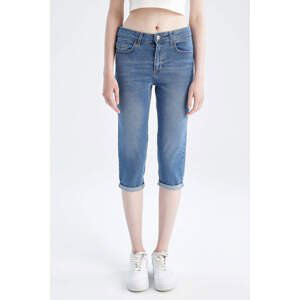 DEFACTO Capri Normal Waist Capri