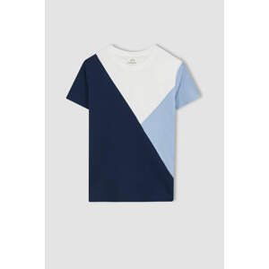 DEFACTO Boy Regular Fit Crew Neck Short Sleeved T-Shirt