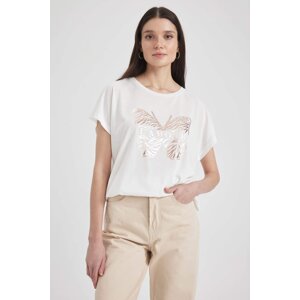 DEFACTO Traditional Crew Neck Butterfly Pattern Short Sleeve T-Shirt