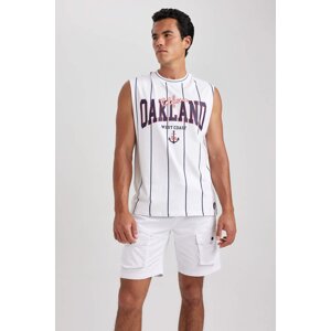 DEFACTO Boxy Fit Crew Neck Sleeveless Undershirt