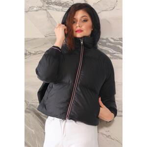 Z6650 DEWBERRY LADIES BOTTLE COAT-PLAIN BLACK