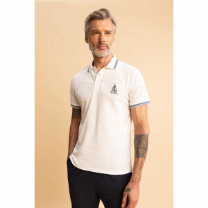 DEFACTO Regular Fit Polo Collar Pique Polo T-Shirt